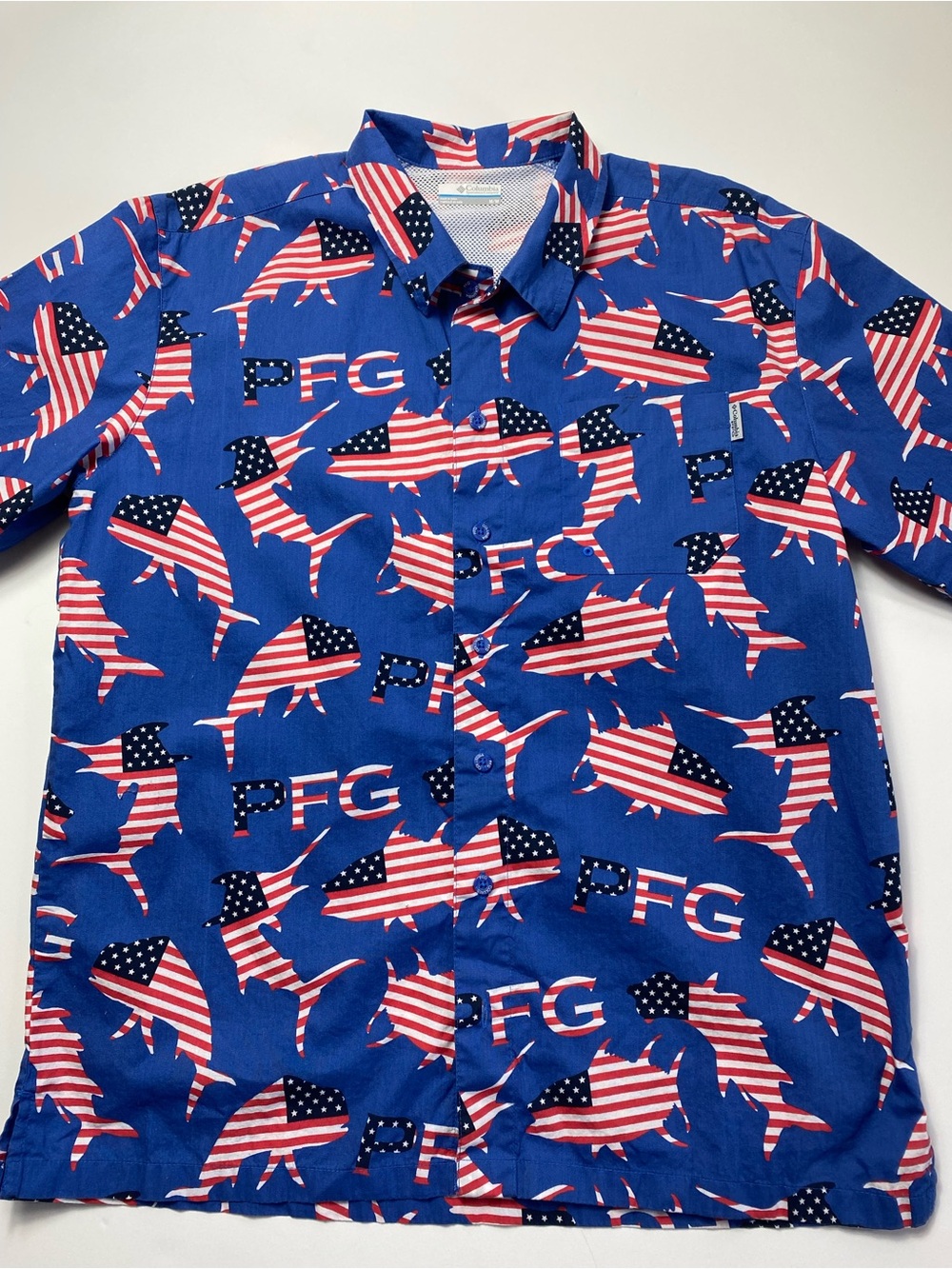 Columbia PFG Patriotic Fish Short Sleeve Button Down Shirt